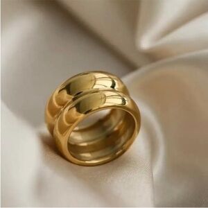 Gorgeous 18K Gold Chunky Ring Band size 6 and 7 and 8